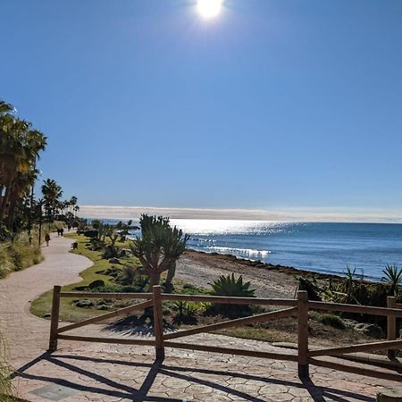 Seaside View Apartment Estepona Exteriör bild